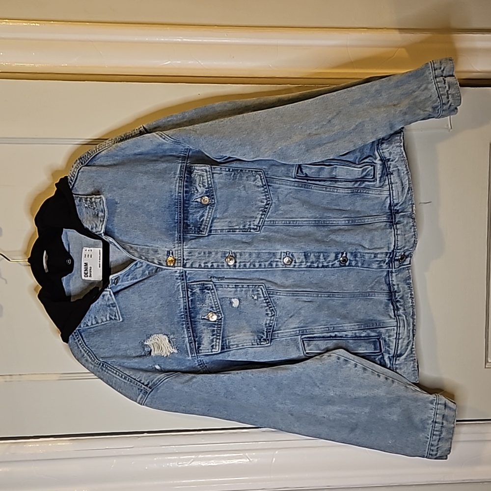 Like New Men's ASOS 1998 Bershka Distressed Denim Jacket- XL